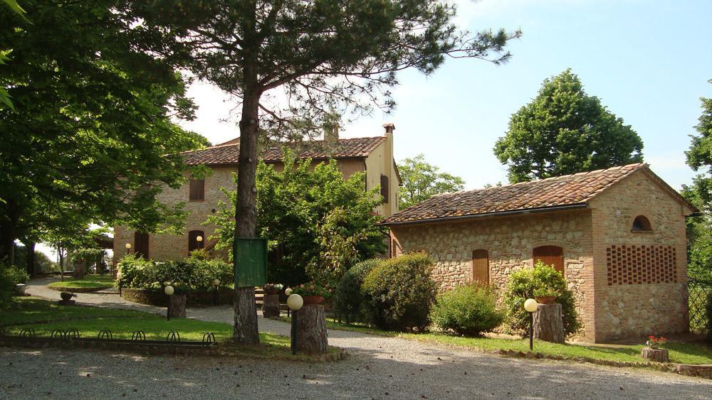 Agriturismo Il Prato Палая Экстерьер фото