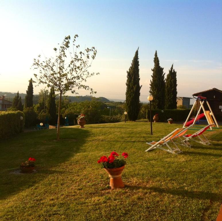Agriturismo Il Prato Палая Экстерьер фото